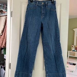 Gap size 27 wide leg sky high jeans
